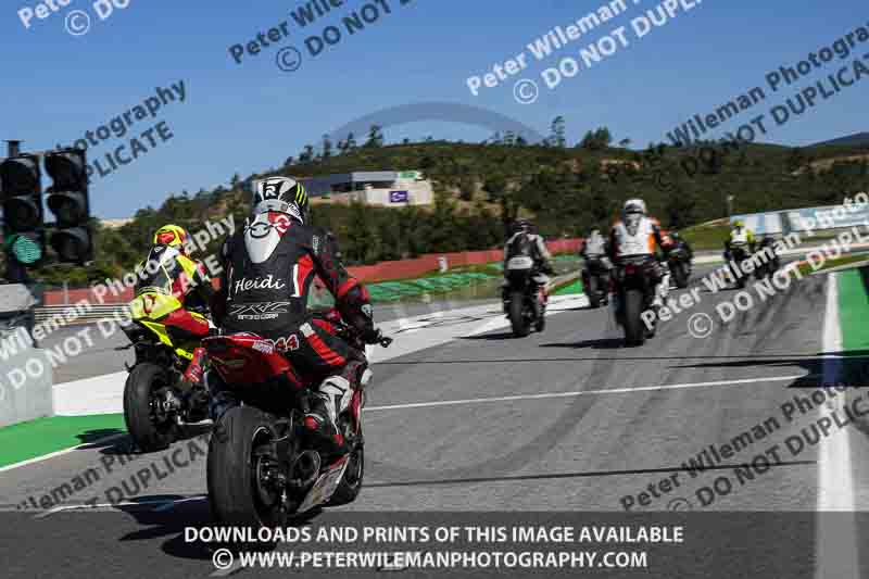 motorbikes;no limits;peter wileman photography;portimao;portugal;trackday digital images